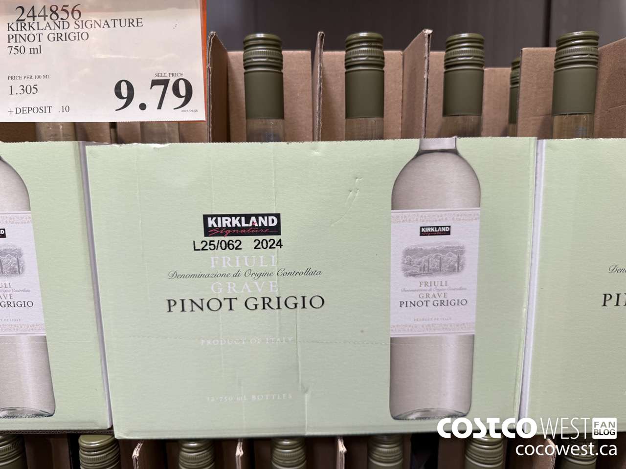 244856 KIRKLAND SIGNATURE PINOT GRIGIO 750 ML $9.79