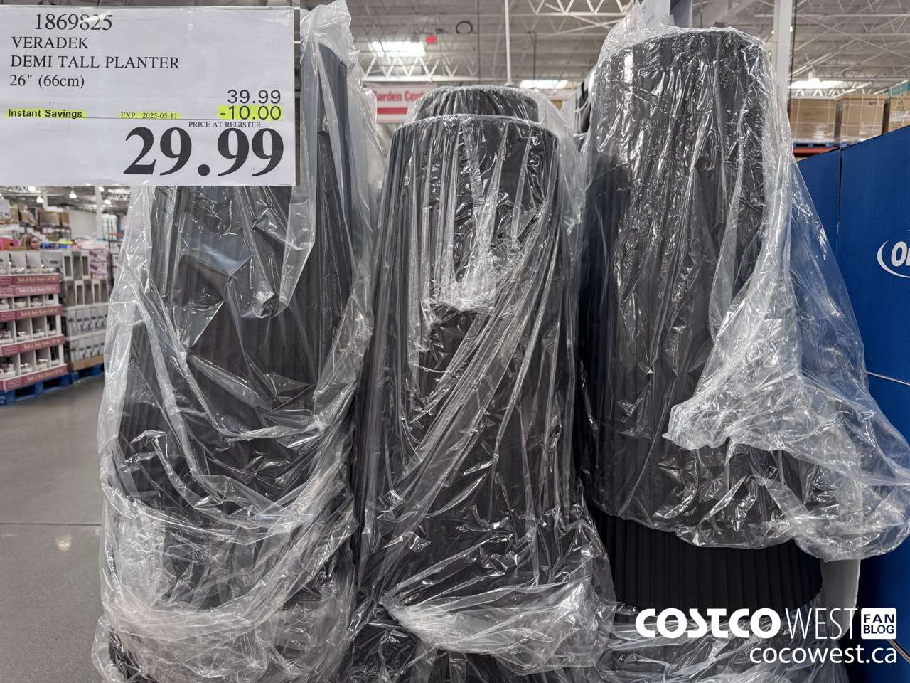 1869825 VERADEK DEMI TALL PLANTER 26