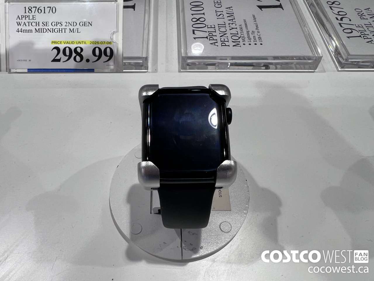 1876170 APPLE WATCH SE GPS 2ND GEN 44MM MIDNIGHT M/L (EXPIRES ON 2025-07-06) $298.99
