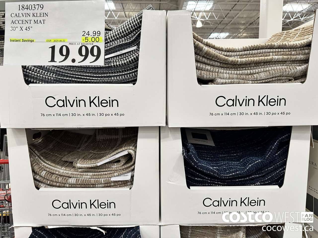 1840379 CALVIN KLEIN ACCENT MAT 30
