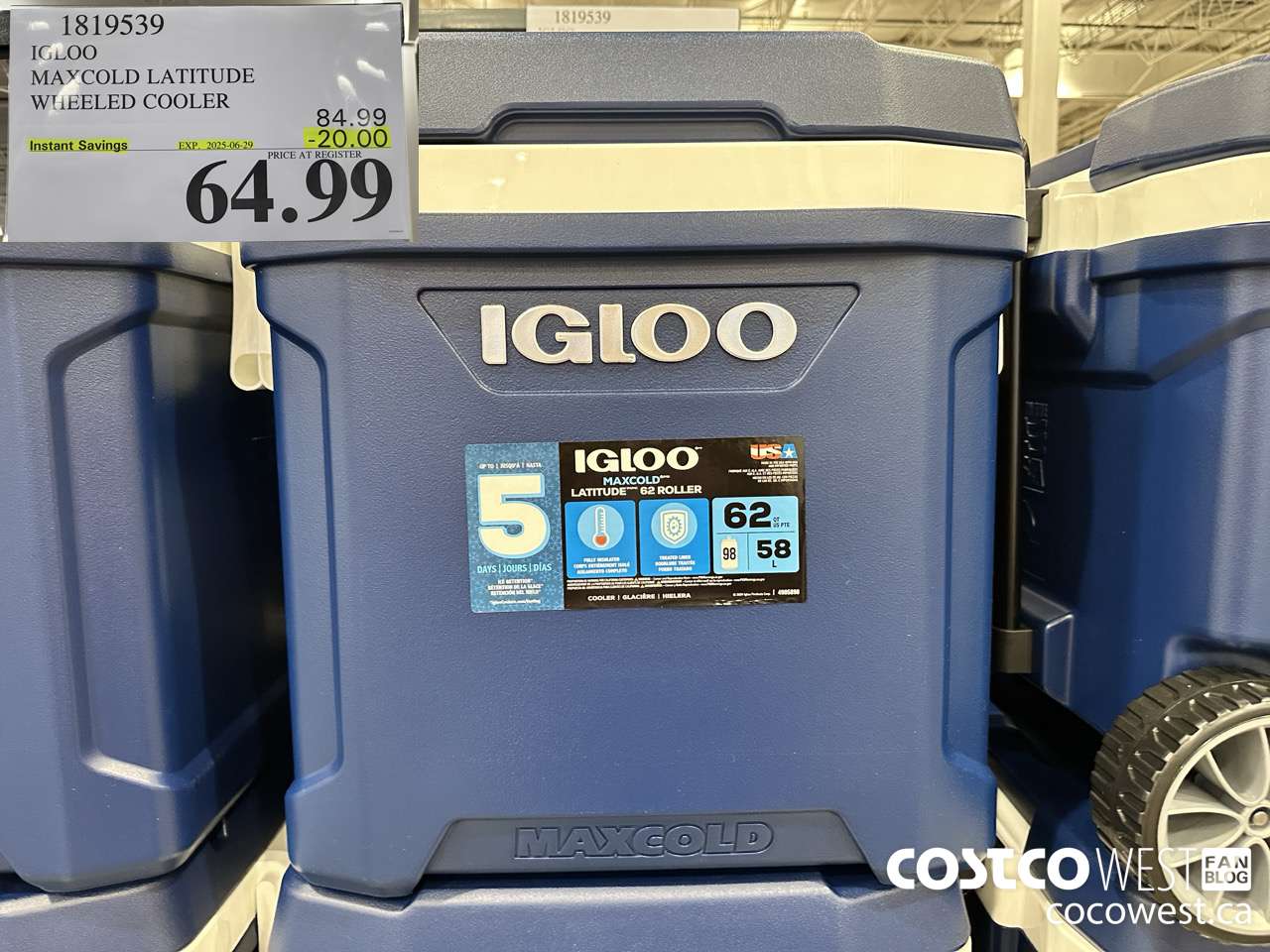 1819539 IGLOO MAXCOLD LATITUDE WHEELED COOLER ($20.00 INSTANT SAVINGS EXPIRES ON 2025-06-29) $64.99