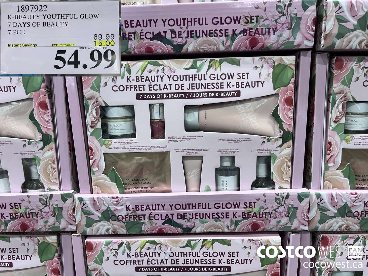 1897922 K-BEAUTY YOUTHFUL GLOW 7 DAYS OF BEAUTY 7 PCE ($15.00 INSTANT SAVINGS EXPIRES ON 2025-07-13) $54.99