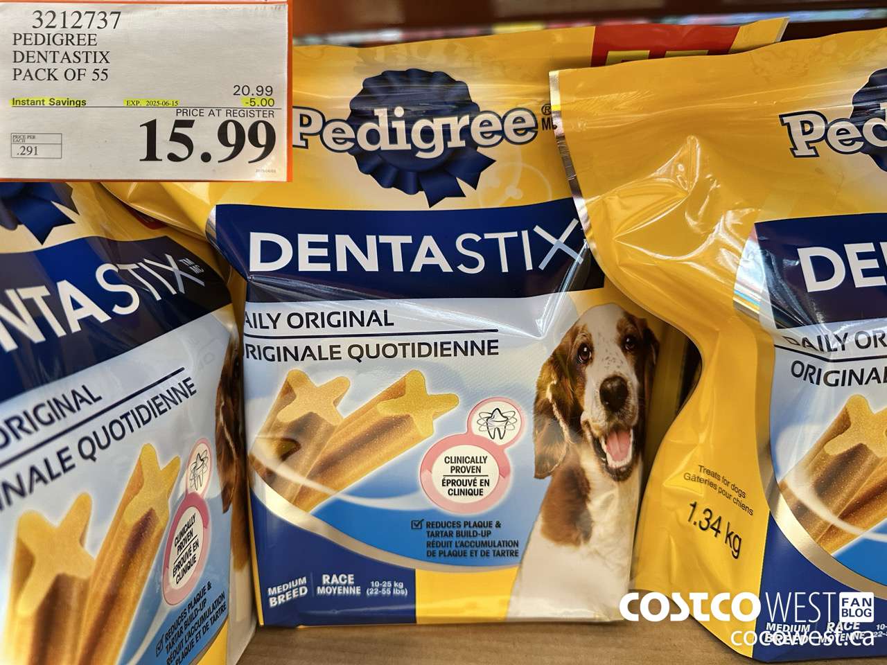 3212737 PEDIGREE DENTASTIX PACK OF 55 ($5.00 INSTANT SAVINGS EXPIRES ON 2025-06-15) $15.99