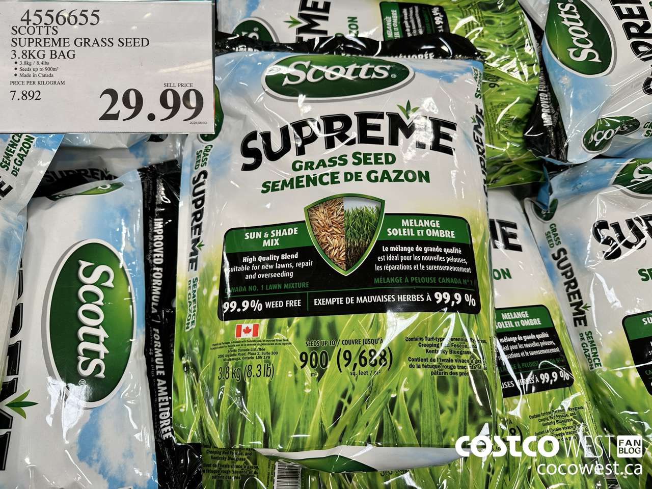 4556655 SCOTTS SUPREME GRASS SEED 3.8KG BAG $29.99
