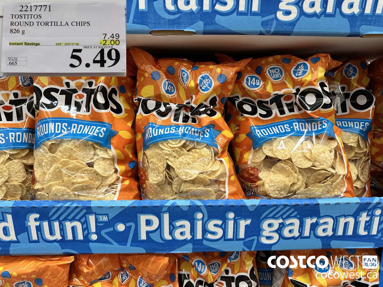 2217771 TOSTITOS ROUND TORTILLA CHIPS 826 G ($2.00 INSTANT SAVINGS EXPIRES ON 2025-07-06) $5.49