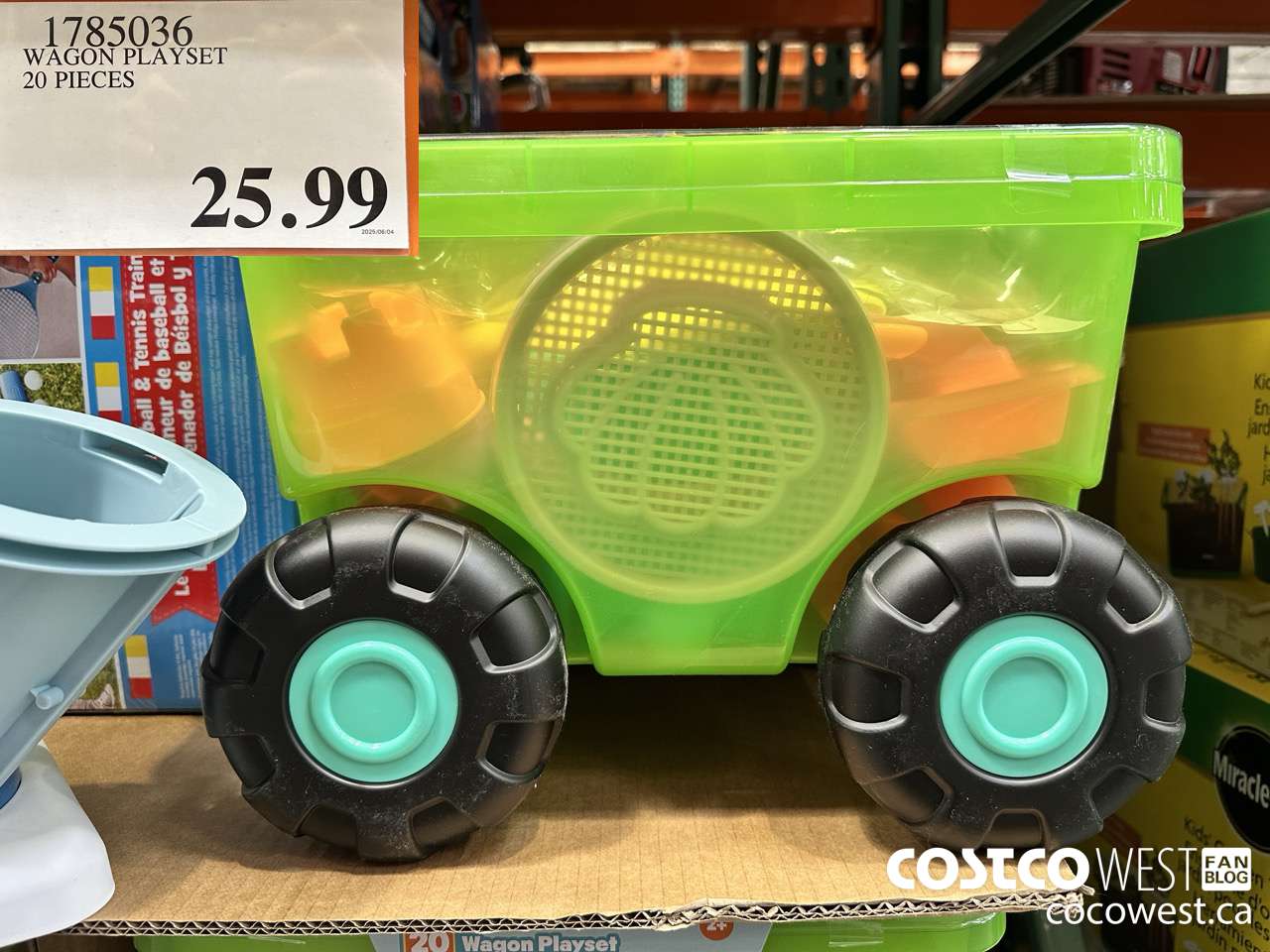 1785036 WAGON PLAYSET 20 PIECES $25.99