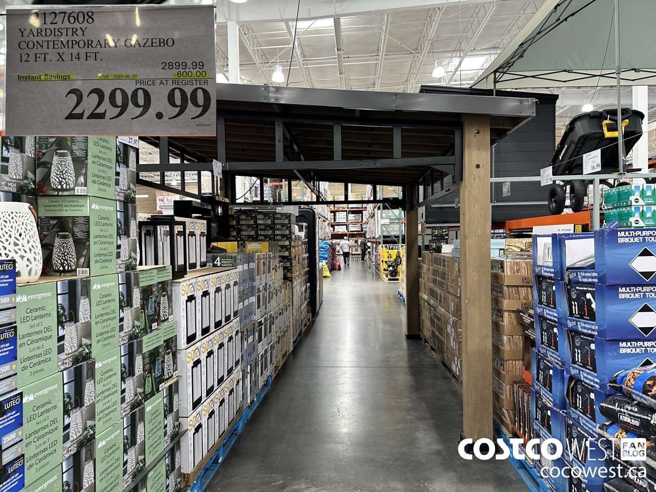 2127608 YARDISTRY CONTEMPORARY GAZEBO 12 FT. X 14 FT.  ($600.00 INSTANT SAVINGS EXPIRES ON 2025-06-29) $2299.99