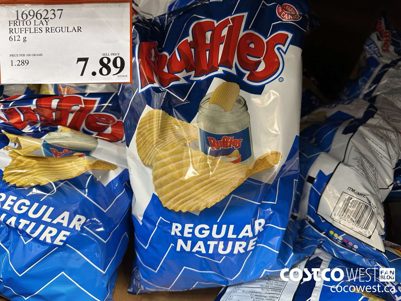 1696237 FRITO LAY RUFFLES REGULAR 612 G $7.89