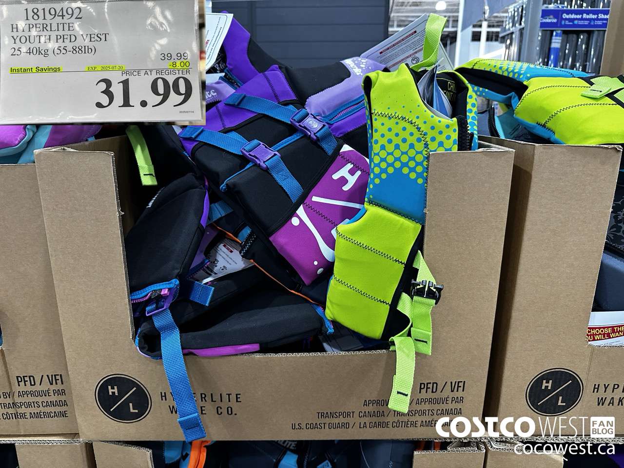 1819492 HYPERLITE YOUTH PFD VEST 25-40KG (55-88LB) ($8.00 INSTANT SAVINGS EXPIRES ON 2025-07-20) $31.99