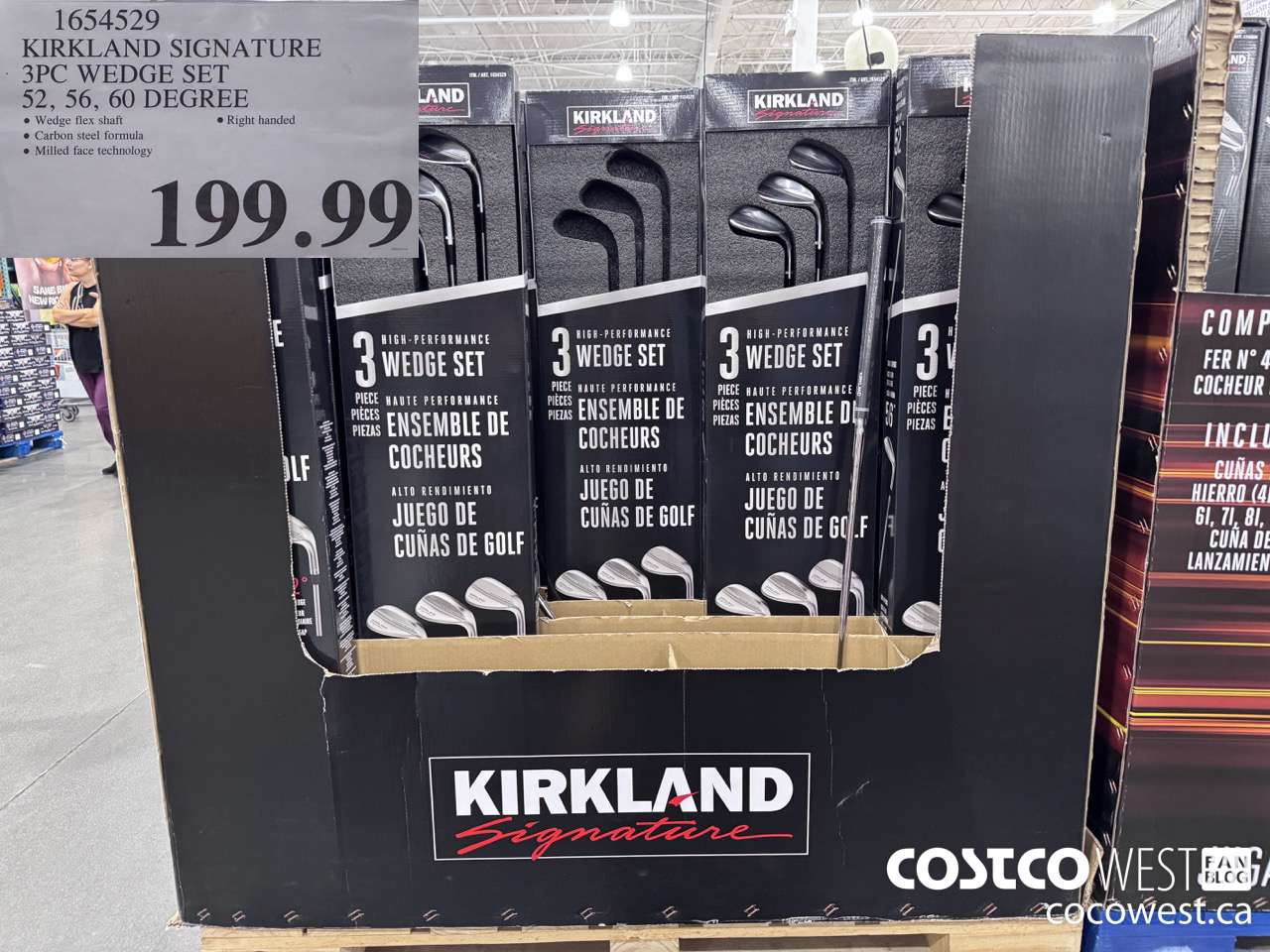 1654529 KIRKLAND SIGNATURE 3PC GOLF SET 3 WEDGES $199.99