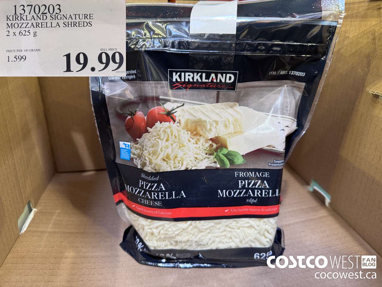 1370203 KIRKLAND SIGNATURE MOZZARELLA SHREDS 2 X 625 G $19.99
