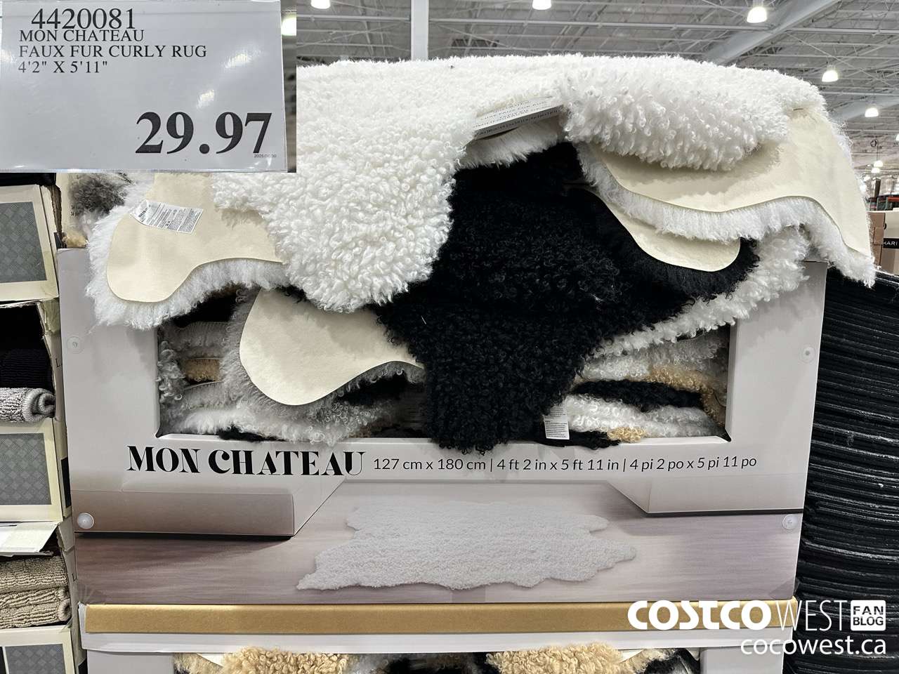 4420081 MON CHATEAU FAUX FUR CURLY RUG 4'2