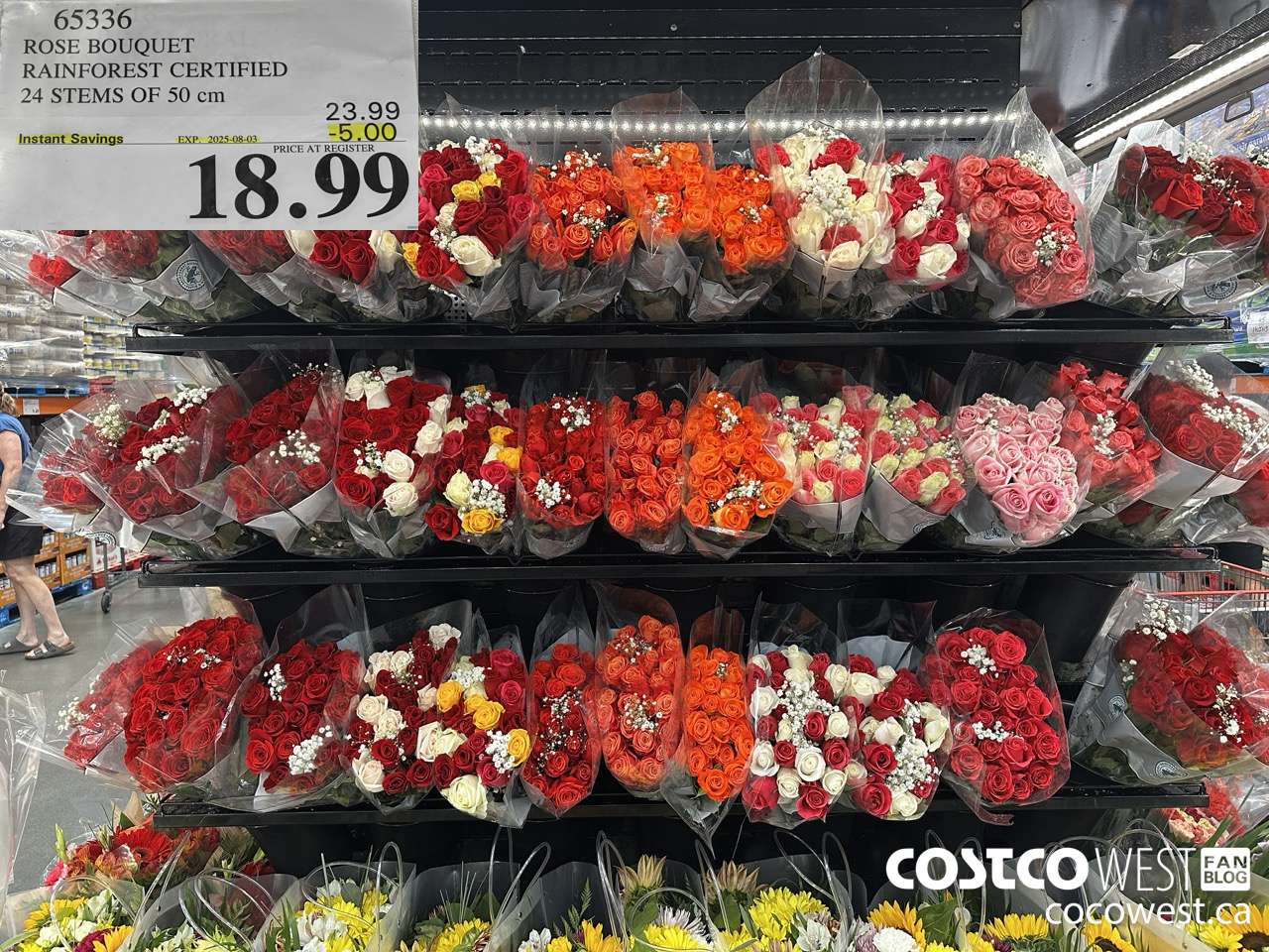 65336 ROSE BOUQUET RAINFOREST CERTIFIED 24 STEMS OF 50 cm ($5.00 INSTANT SAVINGS EXPIRES ON 2025-08-03) $18.99