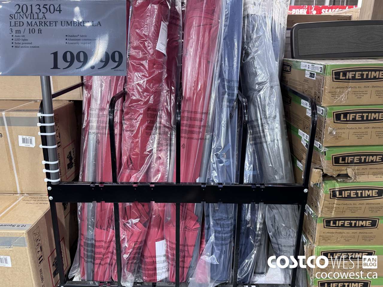 2013504 SUNVILLA LED MARKET UMBRELLA 3M / 10FT $199.99