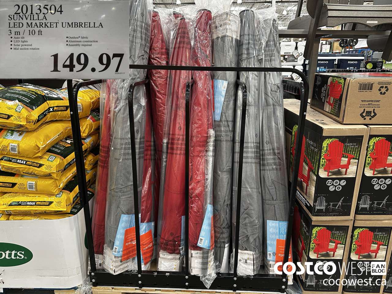 2013504 SUNVILLA LED MARKET UMBRELLA 3M / 10FT $149.97