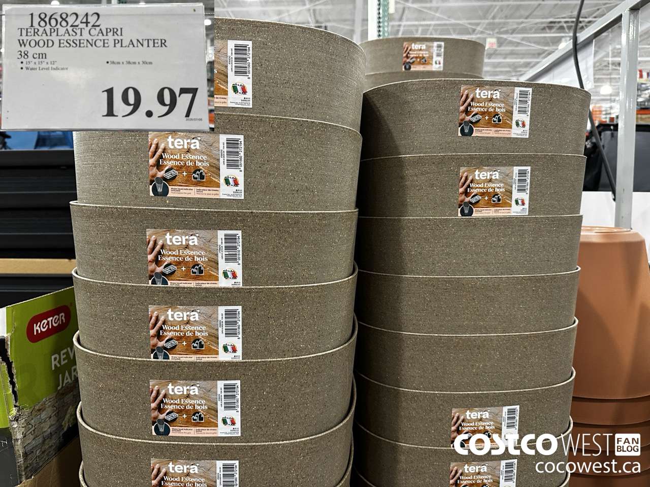 1868242 TERRAPLAST CAPRI WOOD ESSENCE PLANTER 38CM $19.97