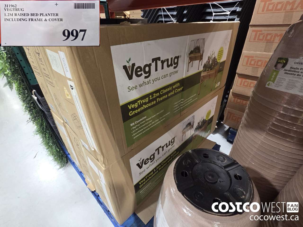311962 VEGTRUG 1.2M RAISED BED PLANTER INCLUDING FRAME & COVER $997.00