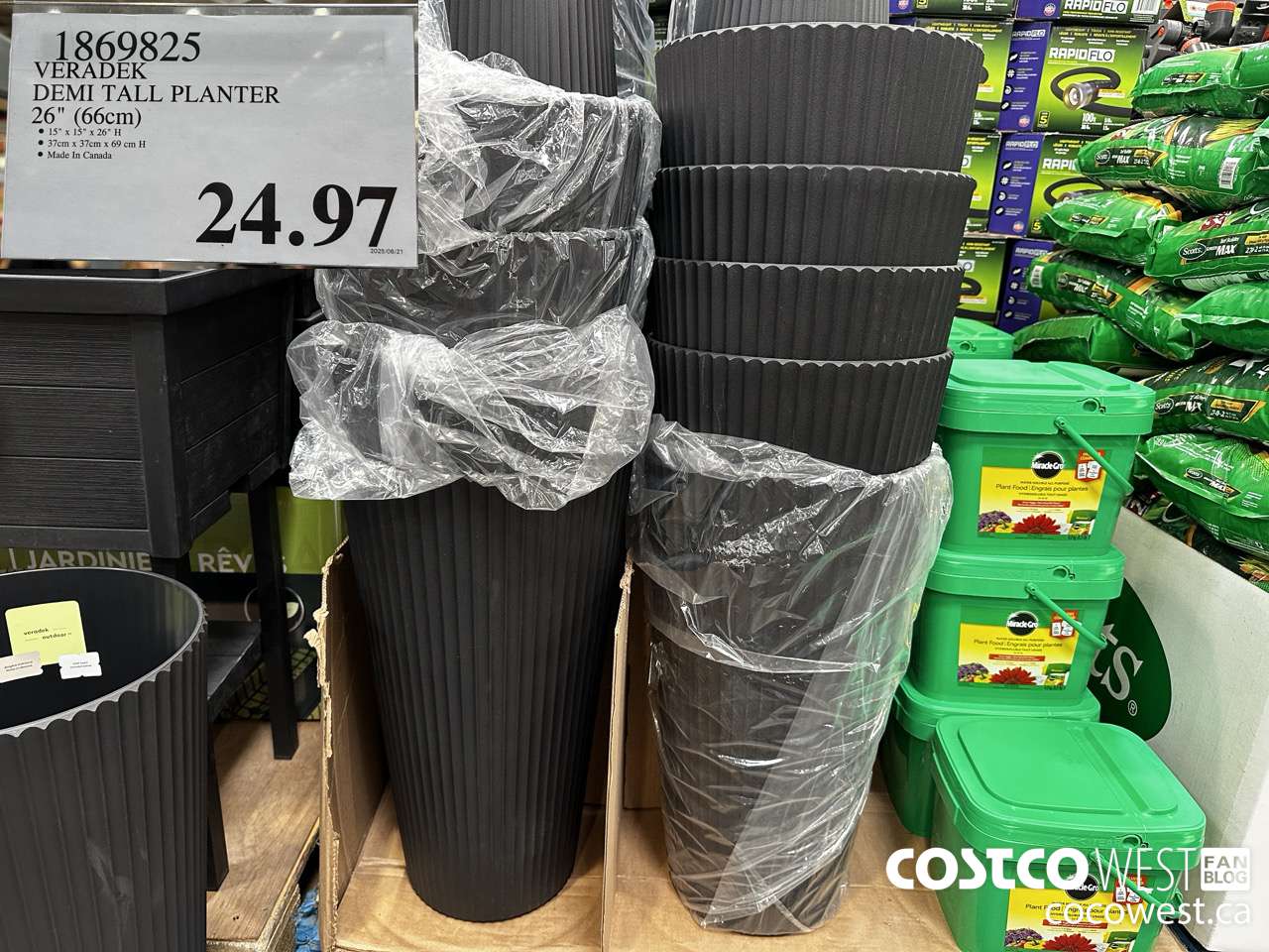 1869825 VERADEK DEMI TALL PLANTER 26