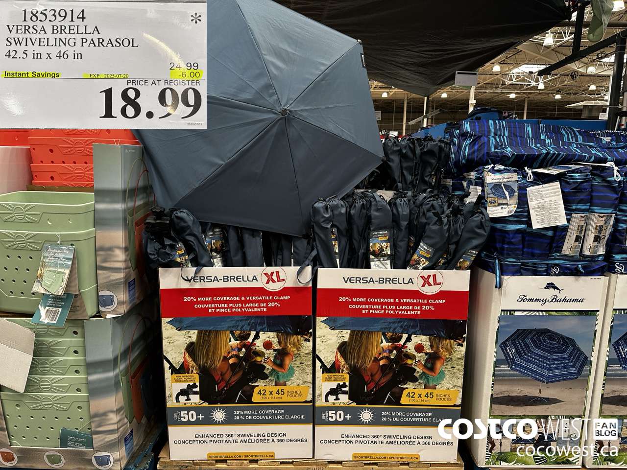 1853914 VERSA BRELLA SWIVELING PARASOL 42.5 IN X 46IN ($6.00 INSTANT SAVINGS EXPIRES ON 2025-07-20) $18.99