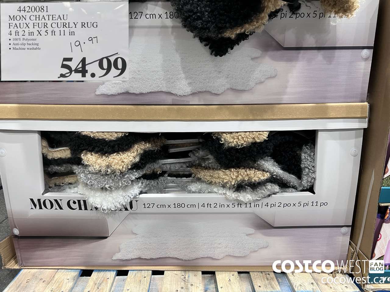 4420081 MON CHATEAU FAUX FUR CURLY RUG 4'2