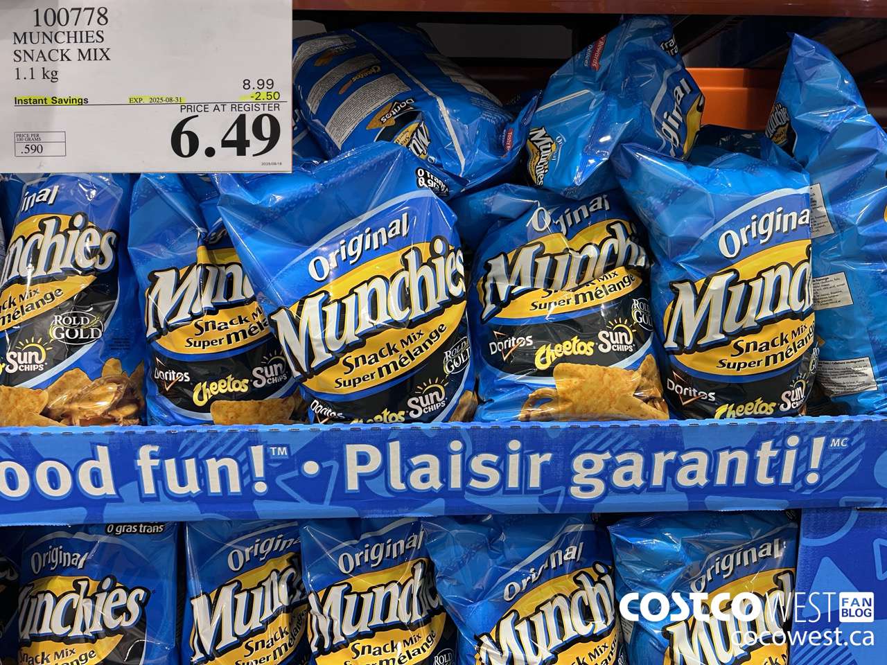 100778 MUNCHIES SNACK MIX 1.1 kg ($2.50 INSTANT SAVINGS EXPIRES ON 2025-08-31) $6.49