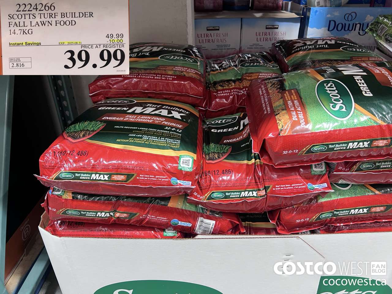 2224266 SCOTT TURF BUILDER FALL LAWN FOOD 14.7KG ($10.00 INSTANT SAVINGS EXPIRES ON 2025-08-31) $39.99