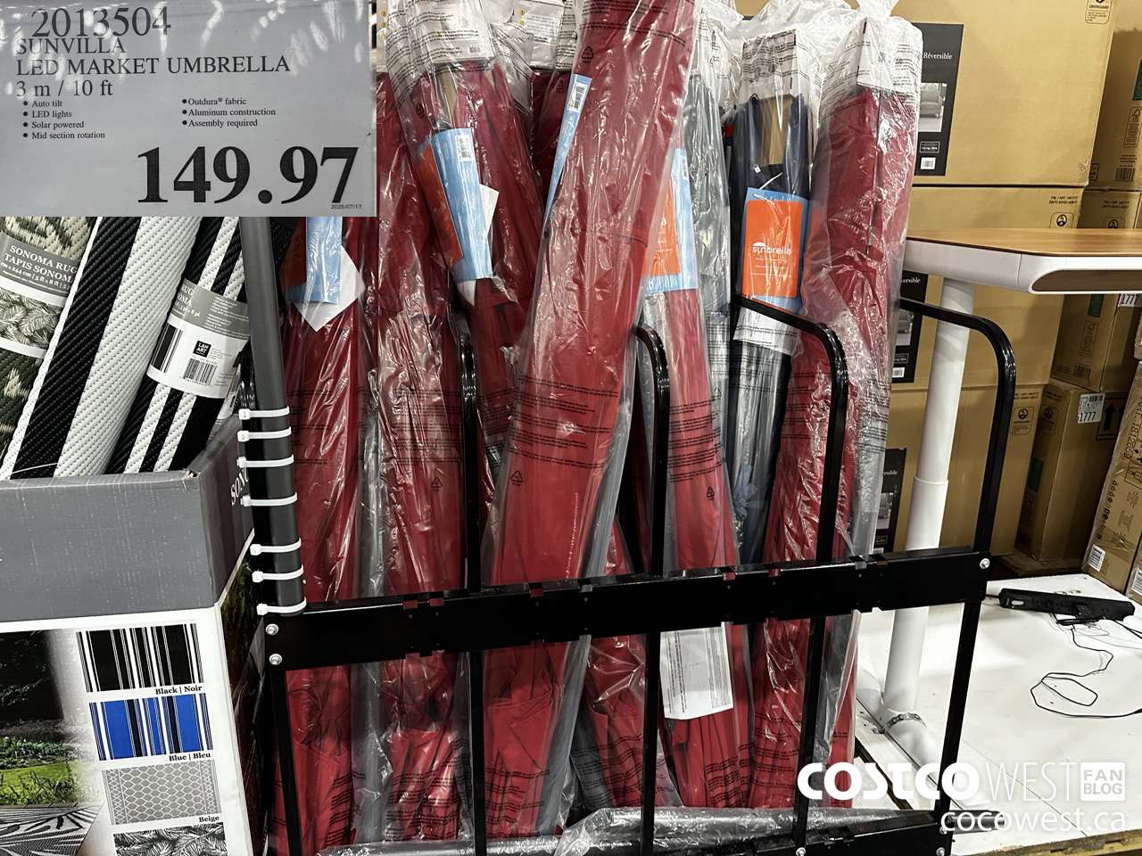 2013504 SUNVILLA LED MARKET UMBRELLA 3M / 10FT $149.97