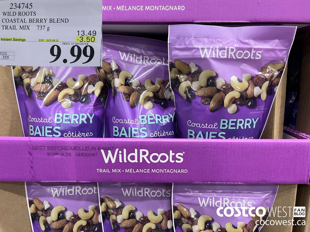 234745 WILD ROOTS COASTAL BERRY BLEND TAIL MIX 737 G ($3.50 INSTANT SAVINGS EXPIRES ON 2025-08-31) $9.99