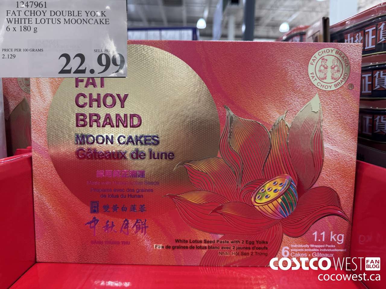 1247961 FAT CHOY DOUBLE YOLK WHITE LOTUS MOONCAKE 6 X 180G $22.99