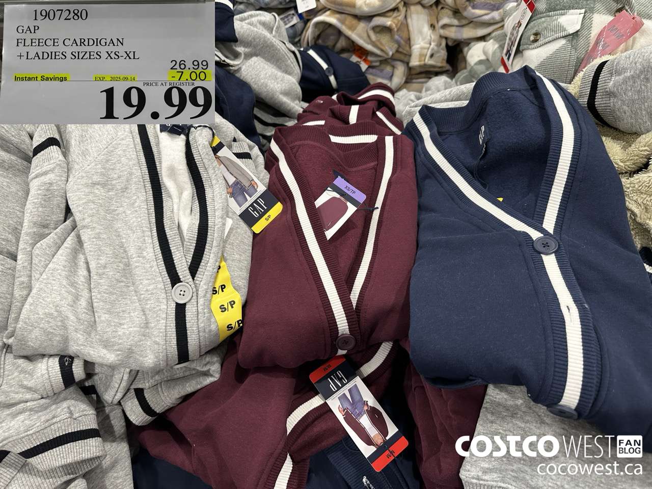 1907280 GAP FLEECE CARDIGAN LADIES SIZES XS-XL ($7.00 INSTANT SAVINGS EXPIRES ON 2025-09-14) $19.99