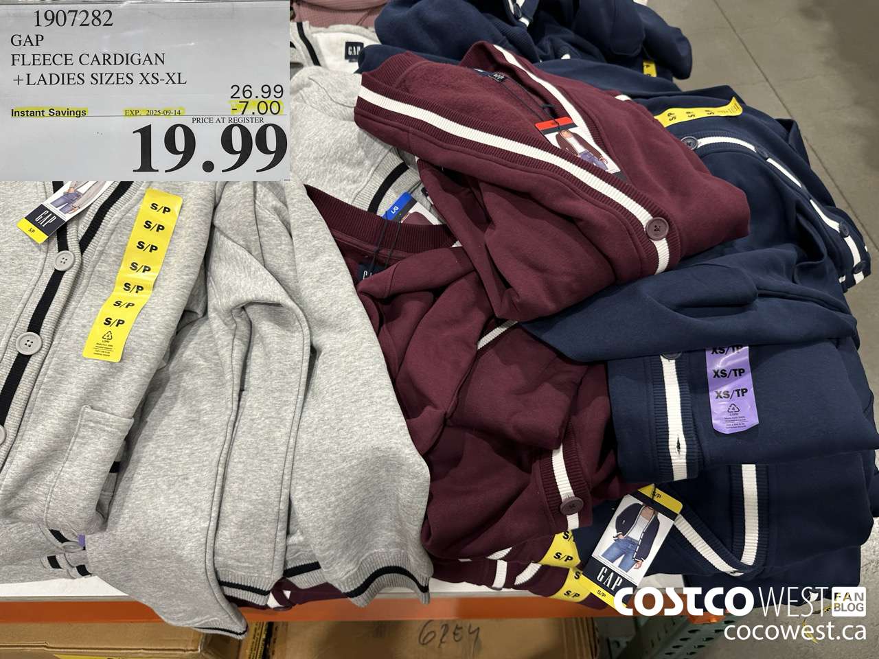 1907282 GAP FLEECE CARDIGAN LADIES SIZES XS-XL ($7.00 INSTANT SAVINGS EXPIRES ON 2025-09-14) $19.99