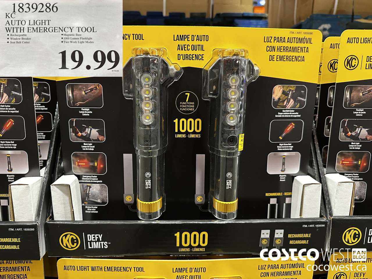 1839286 KC AUTO LIGHT WITH EMERGENCY TOOL $19.99