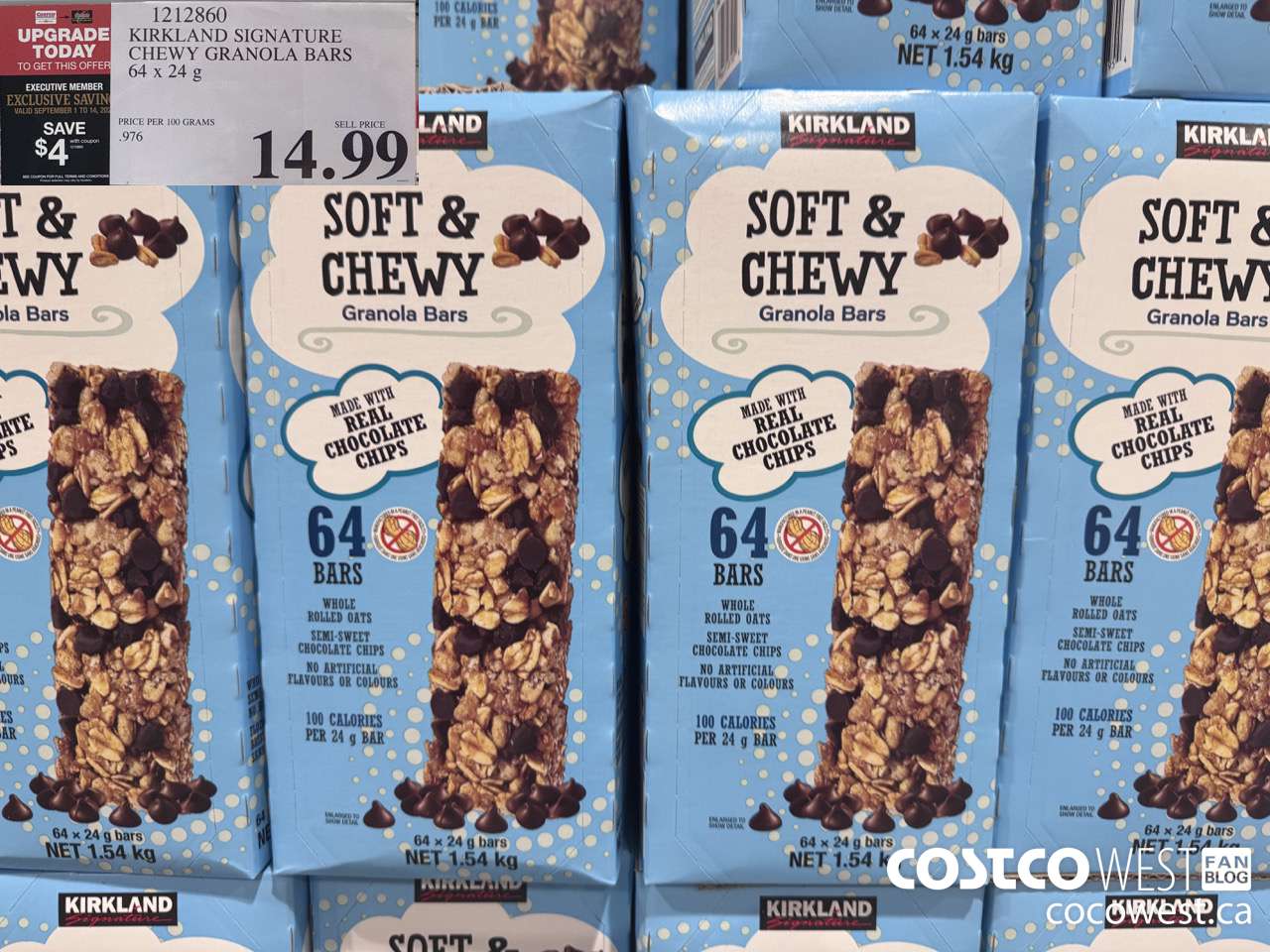 1212860 KIRKLAND SIGNATURE CHEWY GRANOLA BARS 64 X 24 G ($4.00 INSTANT SAVINGS EXPIRES ON 2025-09-14) $10.99