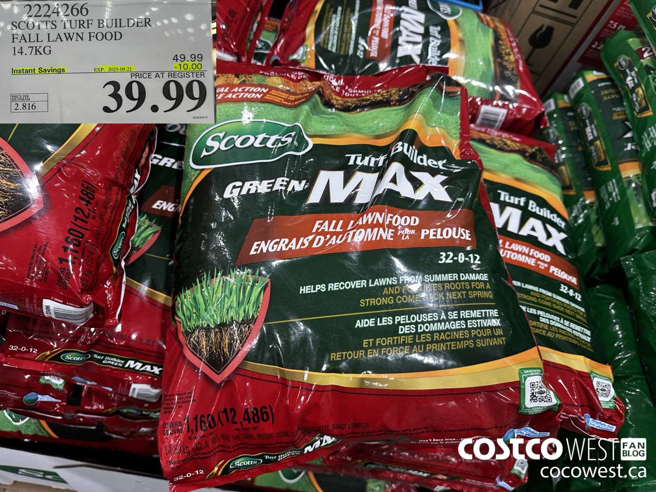 2224266 SCOTT TURF BUILDER FALL LAWN FOOD 14.7KG ($10.00 INSTANT SAVINGS EXPIRES ON 2025-09-21) $39.99