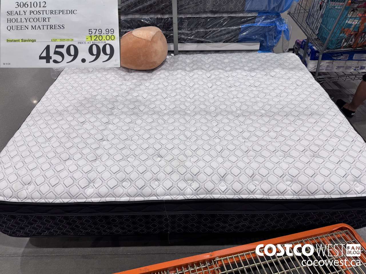 3061012 SEALY POSTUREPEDIC HOLLYCOURT QUEEN MATTRESS ($120.00 INSTANT SAVINGS EXPIRES ON 2025-09-28) $459.99