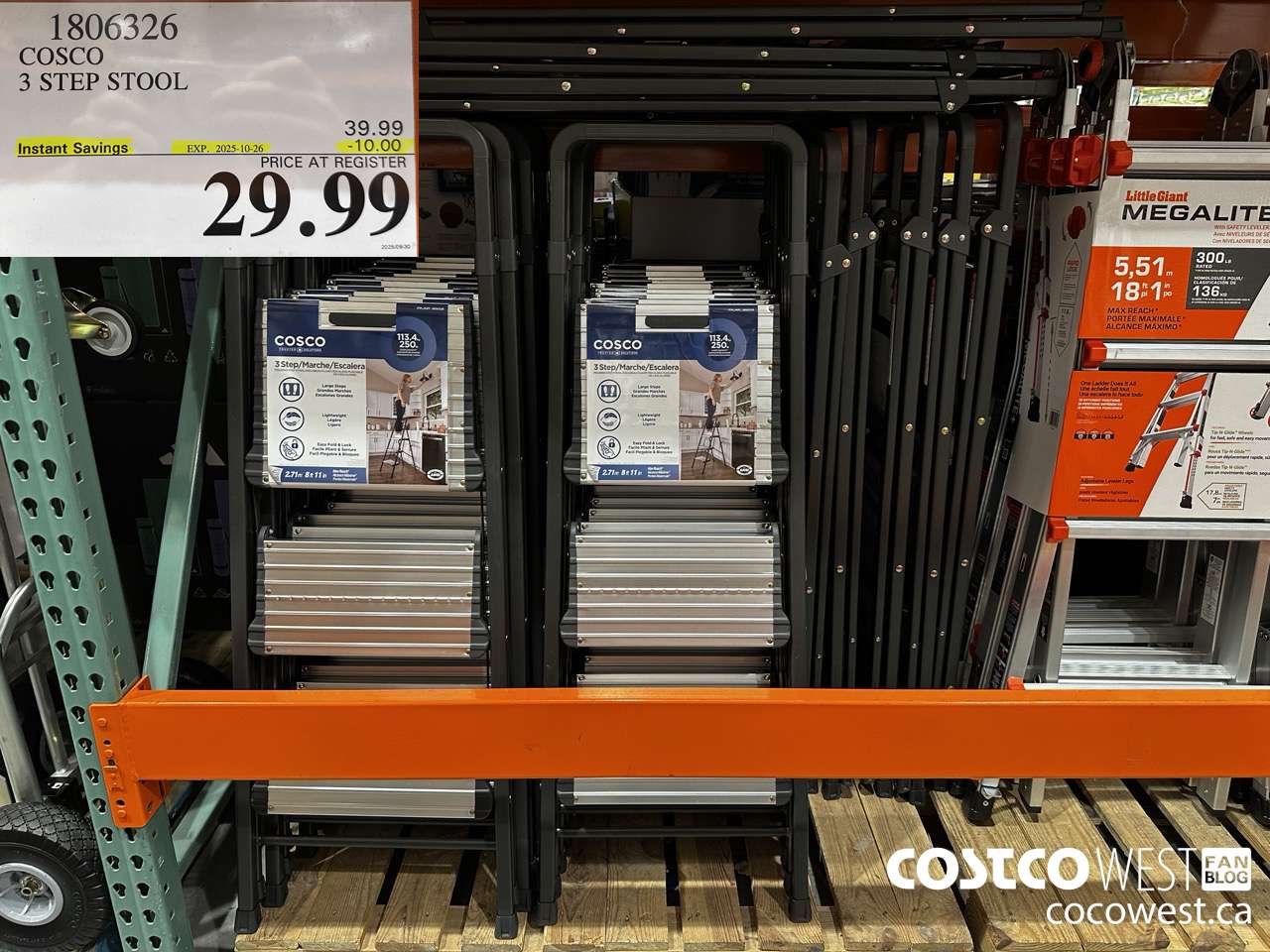1806326 COSCO 3 STEP STOOL ($10.00 INSTANT SAVINGS EXPIRES ON 2025-10-26) $29.99