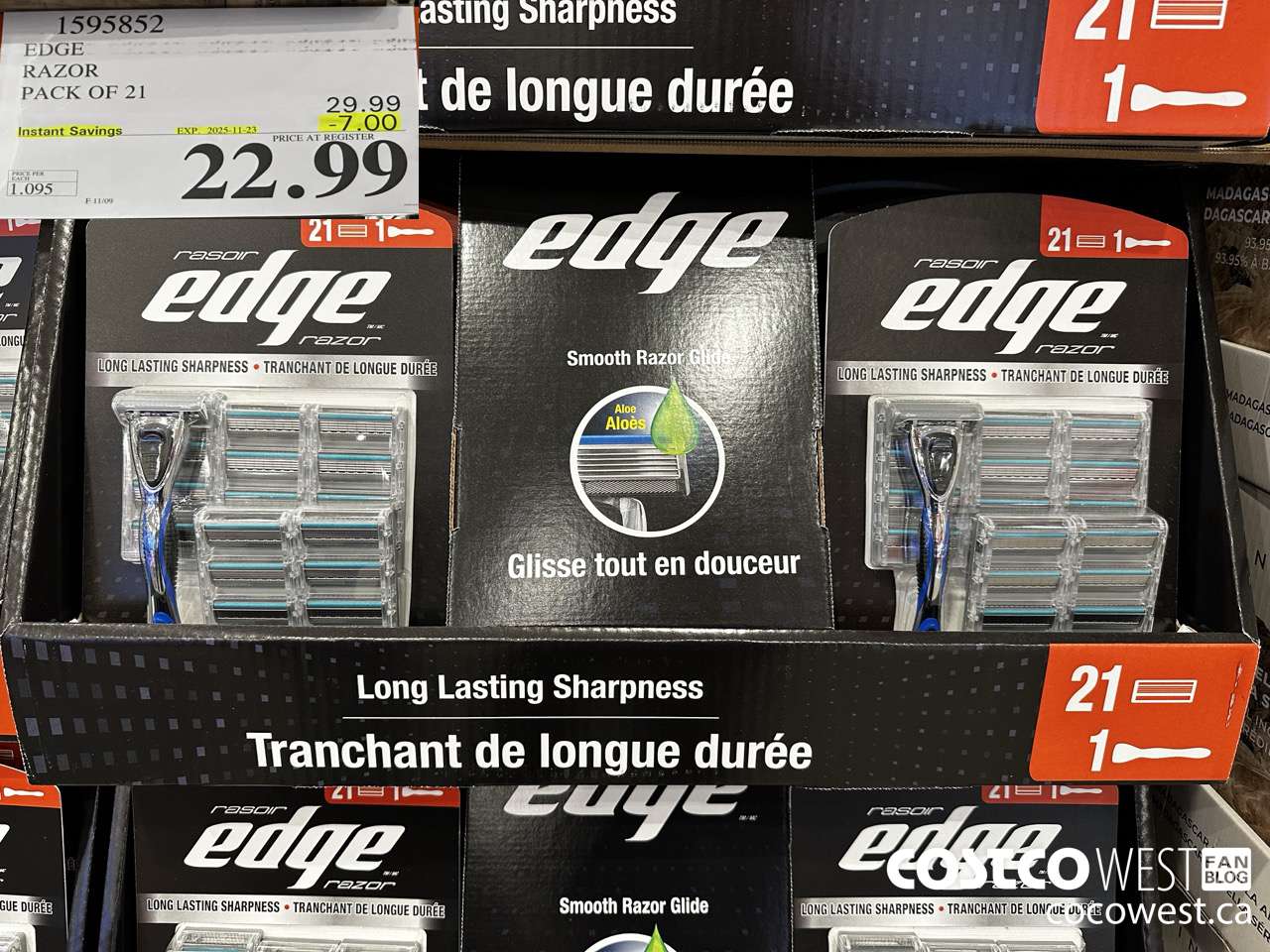 1595852 EDGE RAZOR PACK OF 21 ($7.00 INSTANT SAVINGS EXPIRES ON 2025-11-23) $22.99
