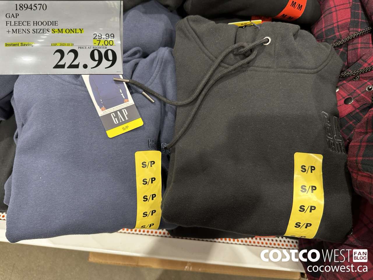 1894570 GAP FLEECE HOODIE MENS SIZES S/M ONLY ($7.00 INSTANT SAVINGS EXPIRES ON 2025-10-19) $22.99