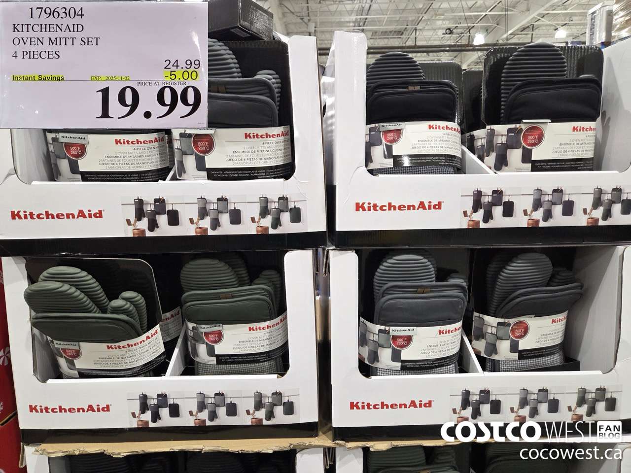 1796304 KITCHENAID OVEN MITT SET 4 PIECES ($5.00 INSTANT SAVINGS EXPIRES ON 2025-11-02) $19.99