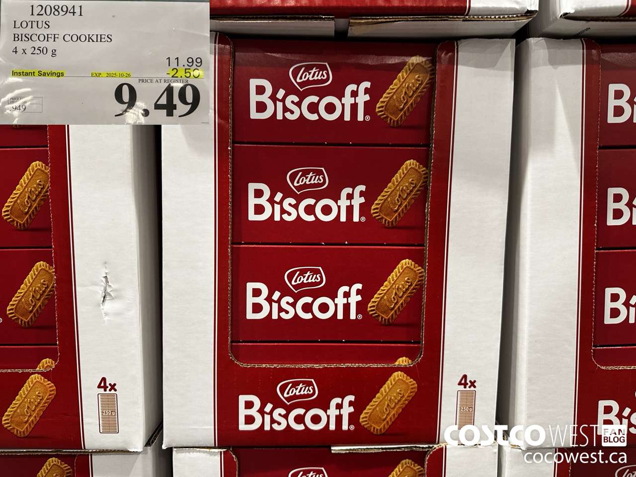 1208941 LOTUS BISCOFF COOKIE 4 x 250 g ($2.50 INSTANT SAVINGS EXPIRES ON 2025-10-26) $9.49
