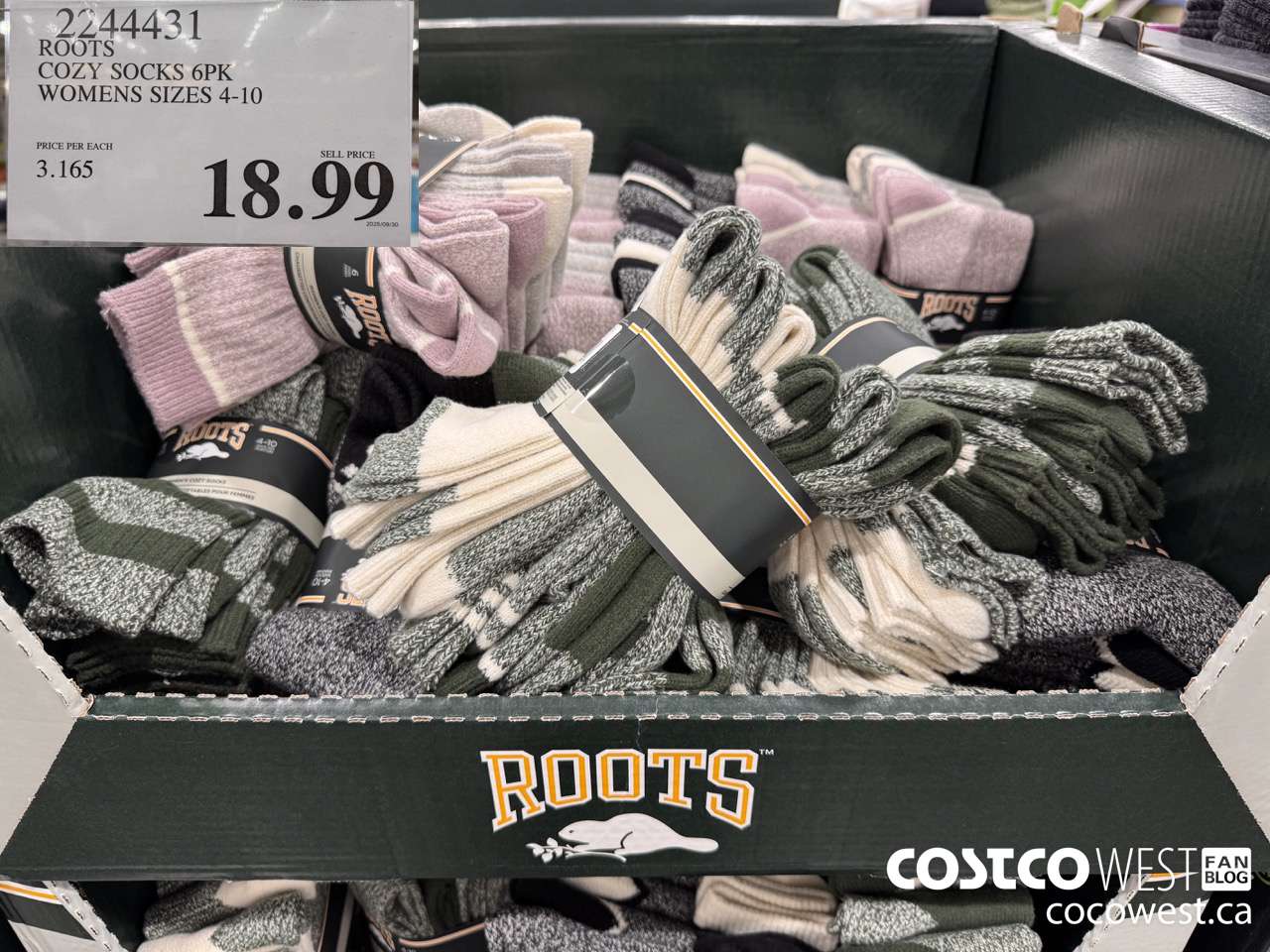 2244431 ROOTS COZY SOCKS 6PK LADIES SIZES 4-10 $18.99