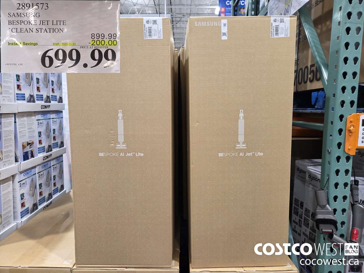 2891573 SAMSUNG BESPOKE JET LITE CLEAN STATION ($200.00 INSTANT SAVINGS EXPIRES ON 2025-11-23) $799.99