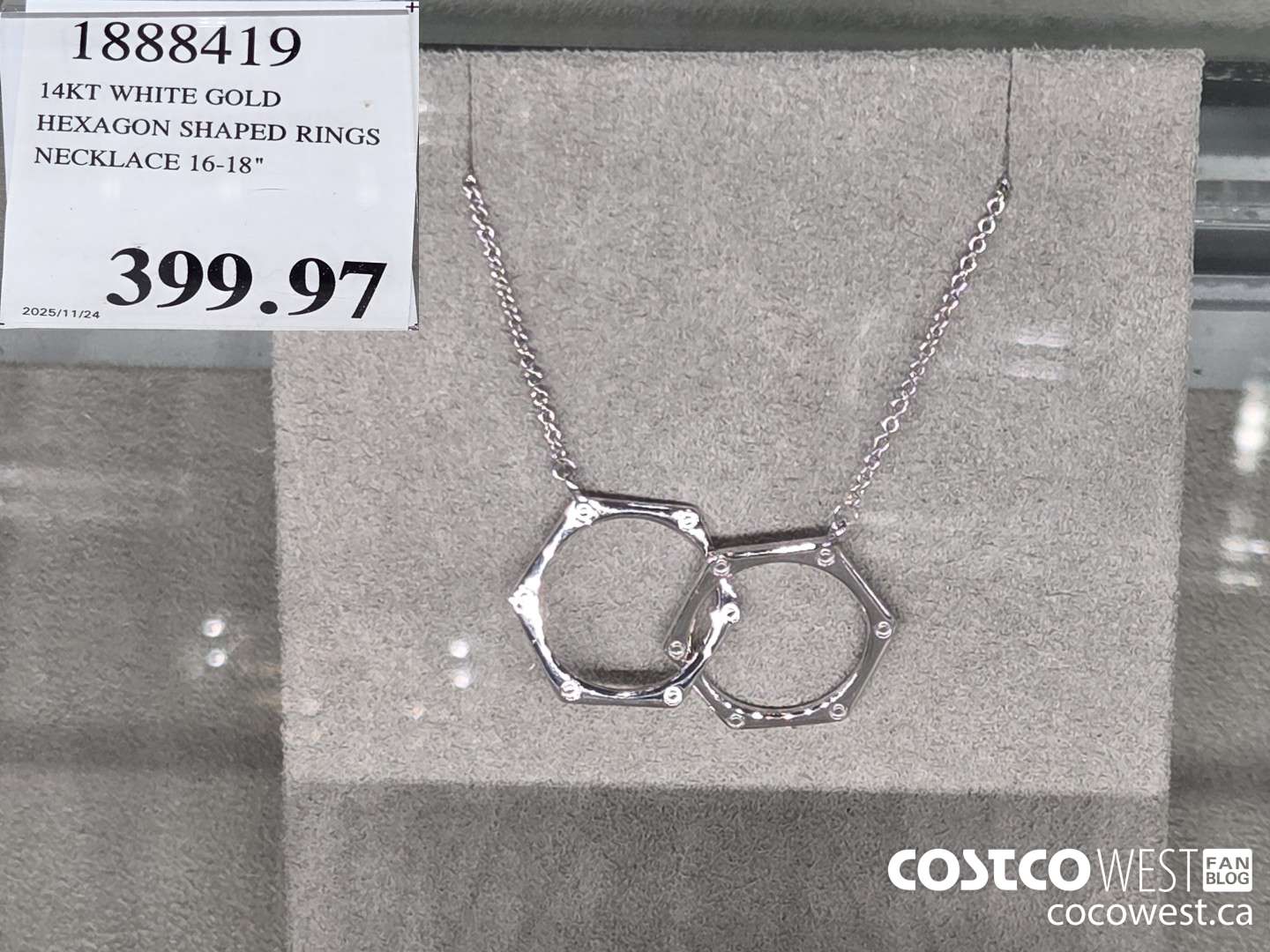 1888419 14KT WHITE GOLD HEXAGON SHAPED RINGS NECKLACE 16-18