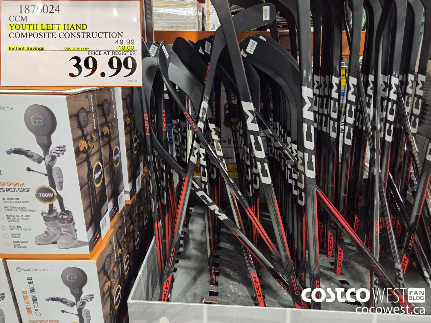 1876024 CCM YOUTH LEFT HAND COMPOSITE CONSTRUCTION ($10.00 INSTANT SAVINGS EXPIRES ON 2024-11-09) $39.99