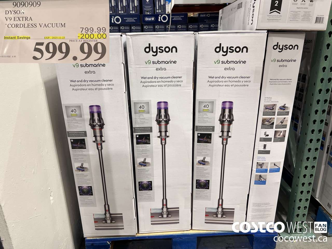 9090909 DYSON V9 SUBMARINE EXTRA CORDLESS VACUUM & MOP ($200.00 INSTANT SAVINGS EXPIRES ON 2025-11-23) $599.99