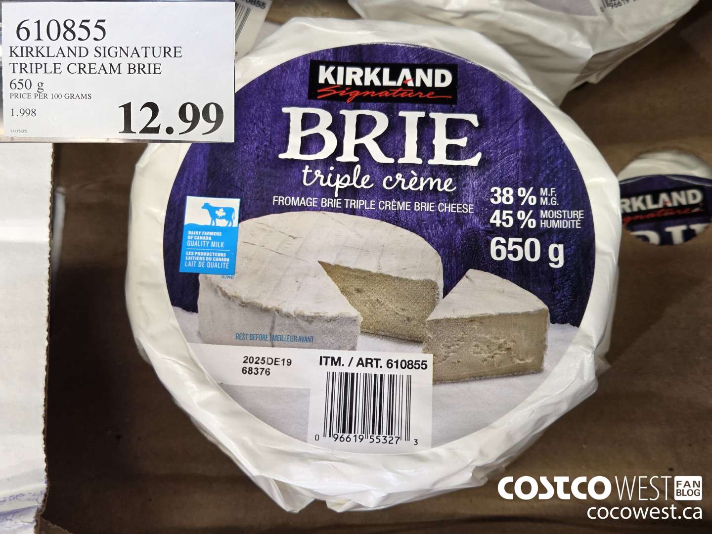 610855 KIRKLAND SIGNATURE TRIPLE CREAM BRIE 650 g $12.99