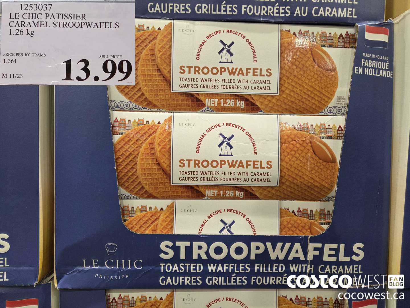 1253037 LE CHIC PATISSIER CARAMEL STROOPWAFELS 1.26KG $13.99