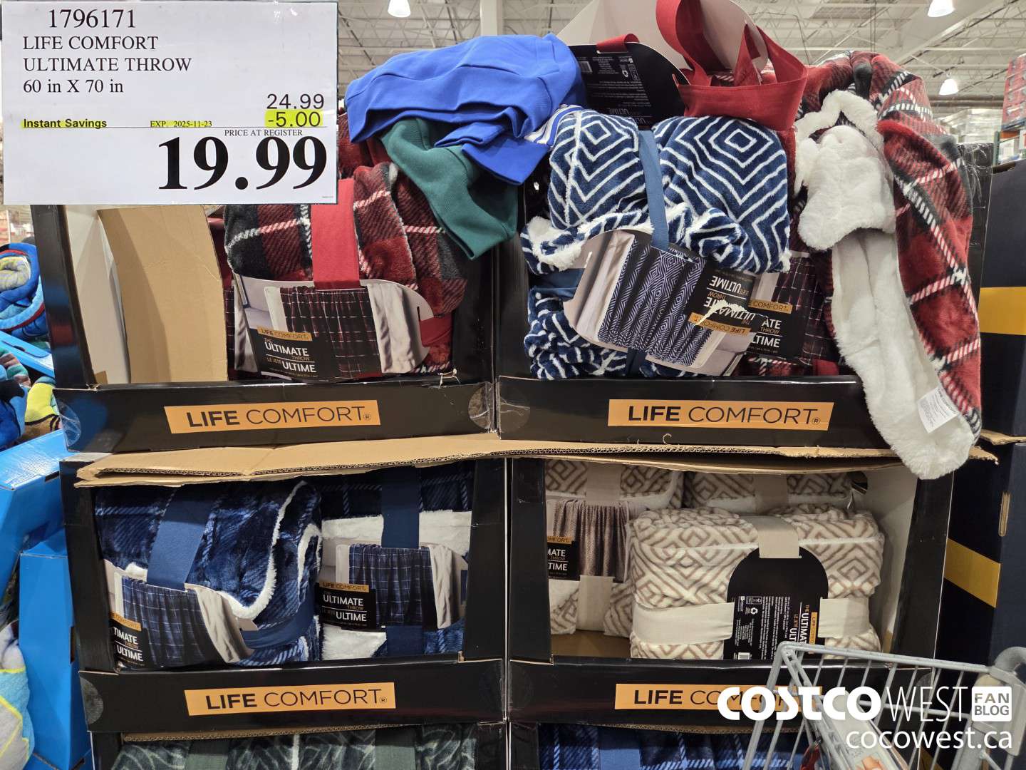 1796171 LIFE COMFORT ULTIMATE THROW 60 in X 70 in ($5.00 INSTANT SAVINGS EXPIRES ON 2025-11-23) $19.99