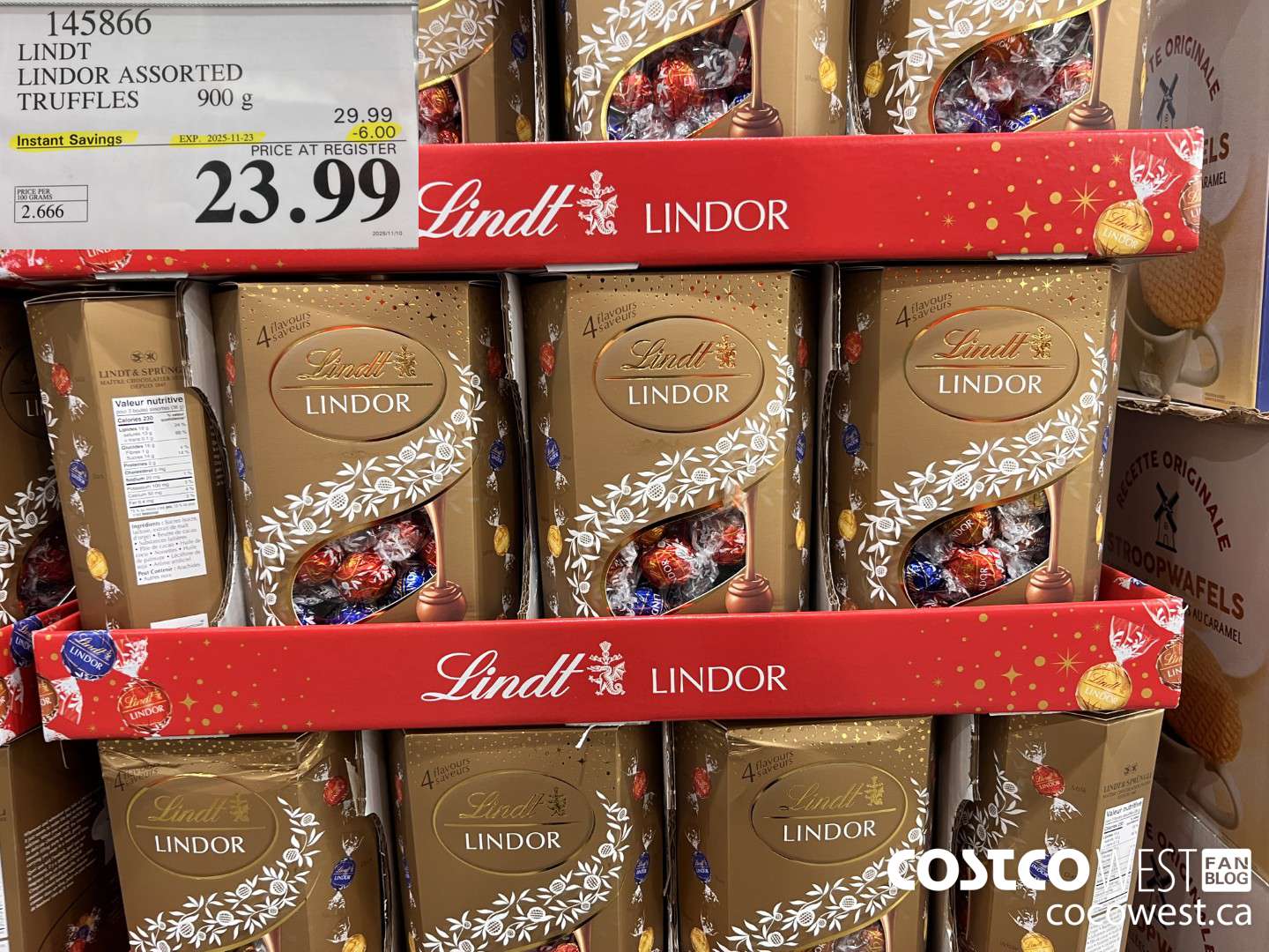 145866 LINDT LINDOR ASSORTED TRUFFLES 900g ($6.00 INSTANT SAVINGS EXPIRES ON 2025-11-23) $23.99