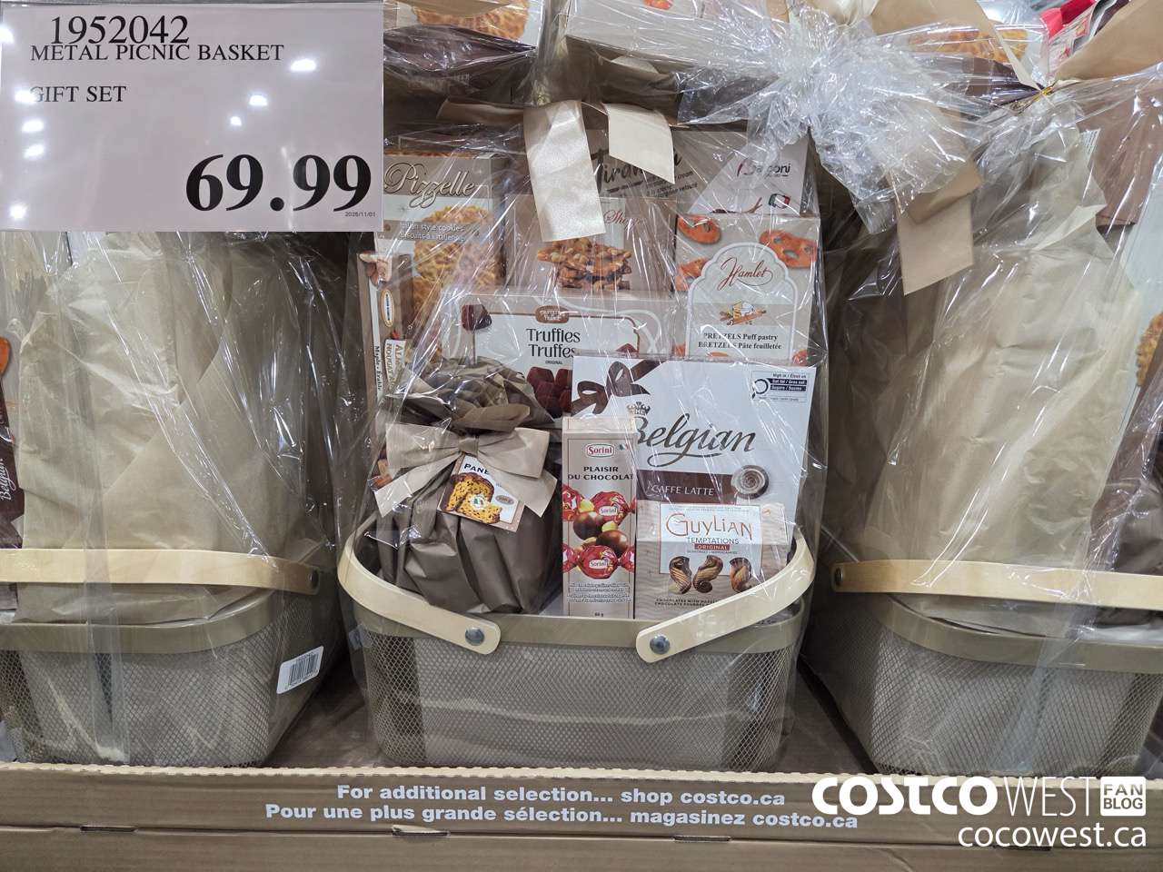 1952042 METAL PICNIC BASKET GIFT SET $69.99